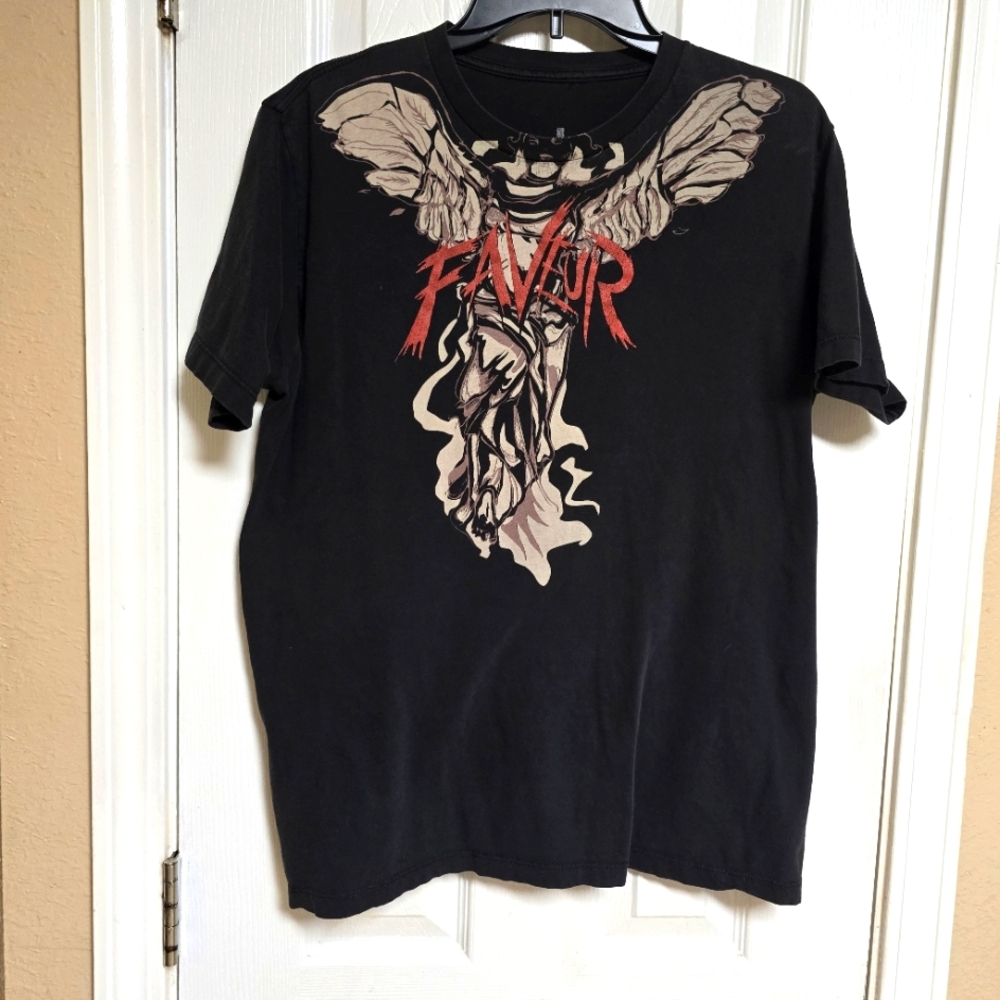Faveur Clothing Black‎ Graphic Tshirt